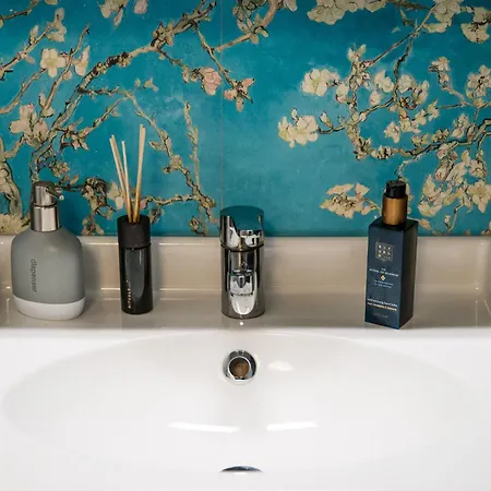 Zwei In Atelierwohnung ケルン