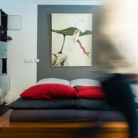 Zwei In Atelierwohnung Homestay Cologne