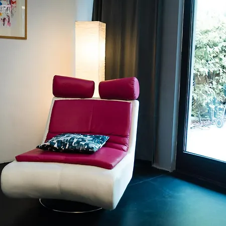 Zwei In Atelierwohnung * Cologne