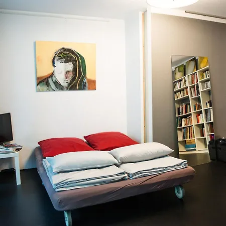 Zwei In Atelierwohnung Homestay Cologne