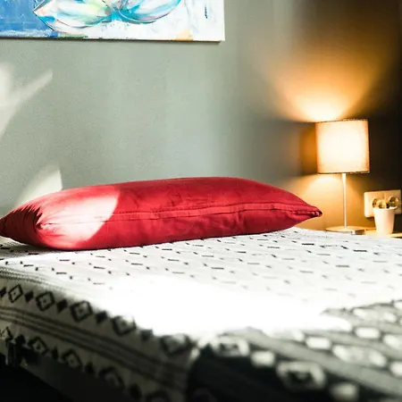 Zwei In Atelierwohnung Homestay